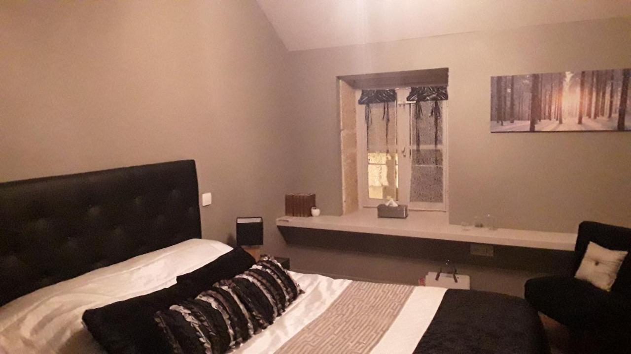 Escampette Hotel Saint-Aubin-en-Charollais Eksteriør billede