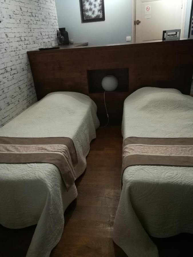 Escampette Hotel Saint-Aubin-en-Charollais Eksteriør billede