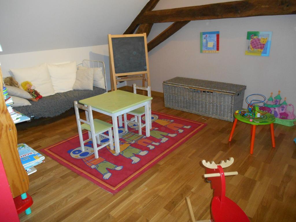 Escampette Hotel Saint-Aubin-en-Charollais Eksteriør billede