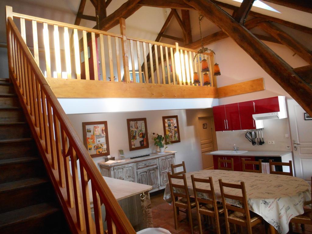 Escampette Hotel Saint-Aubin-en-Charollais Eksteriør billede